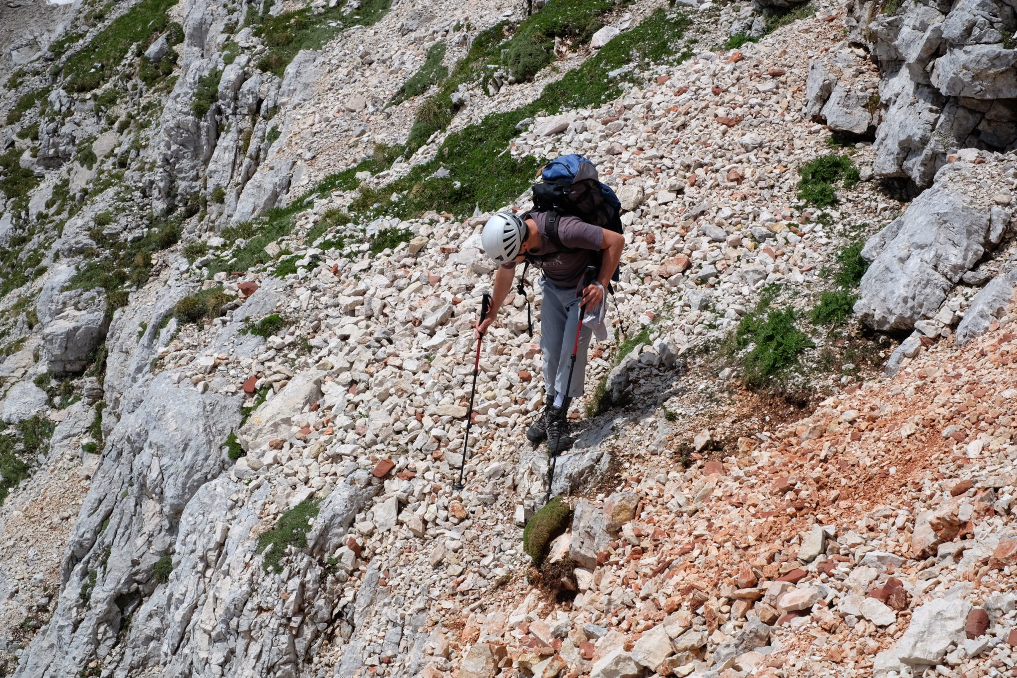 Finding a safe way down to the marked trail from Križ to Stenar.