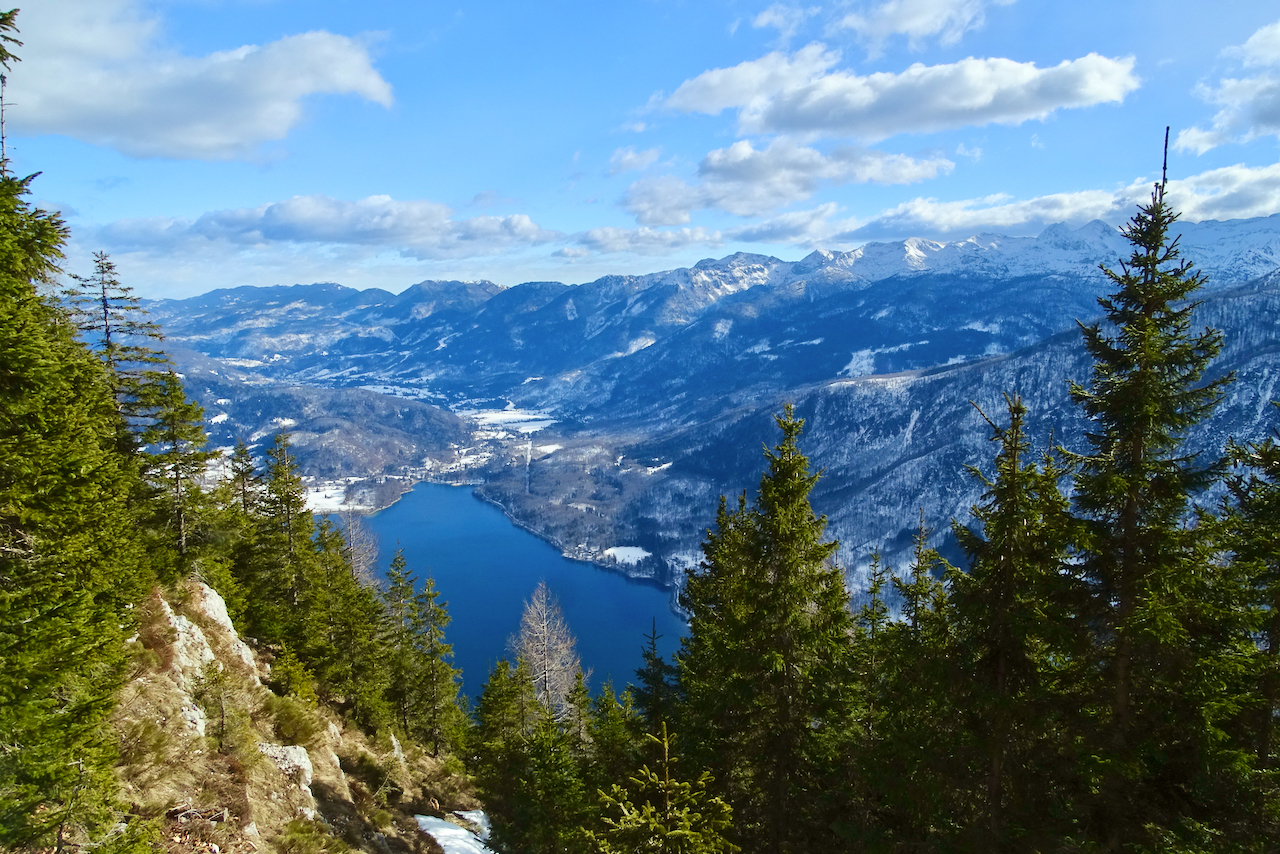 Wandering in regards to the mountains above Lake Bohinj – Exploring Slovenia